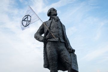 New York: une statue de Thomas Jefferson retirée