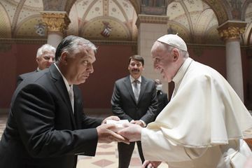 Pape François en Hongrie : opération reconquête