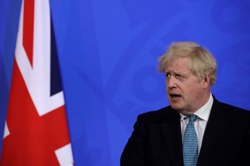 Poussée du viariant indien en Angleterre : Londres se défend d'avoir tardé à agir