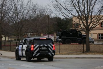 Prise d'otages terminée dans une synagogue au Texas, le ravisseur tué