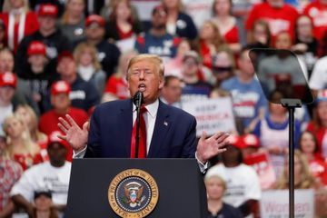 Trump reprend ses meetings, entre dates historiques et risques de contamination