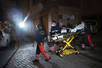 Tuerie dans une clinique allemande: 4 morts, 1 blessé grave et une employée interpellée