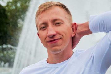 Un activiste bélarusse retrouvé pendu en Ukraine, une enquête pour 