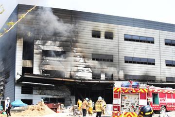 Un incendie fait 25 morts dans un entrepôt sud-coréen