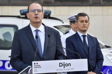 A Dijon, Jean Castex exprime son soutien aux forces de sécurité