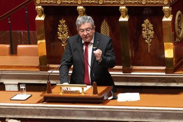 A l'Assemblée, Jean-Luc Mélenchon regrette la livraison d'armes à l'Ukraine