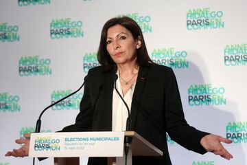 Anne Hidalgo appelle à 