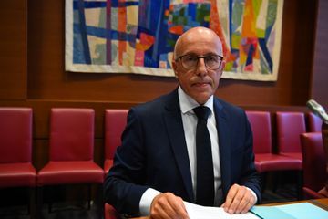 Coronavirus : Eric Ciotti pointe du doigt le gouvernement