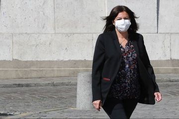 Distributions de masques aux Parisiens, Anne Hidalgo détaille les premières modalités
