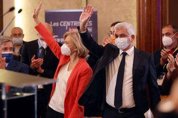Election présidentielle : Valérie Pécresse investie par les Centristes