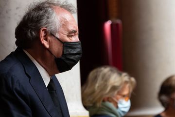 Elections régionales : François Bayrou plaide pour un report 