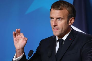 Emmanuel Macron défend "l'indemnité inflation"