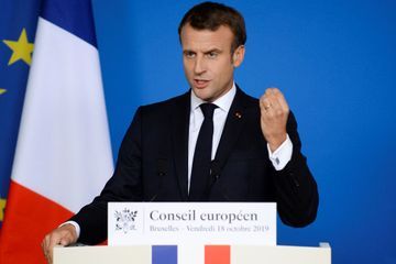 Emmanuel Macron sème le trouble à Bruxelles sur l'élargissement de l'UE