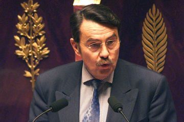 L'ex-parlementaire Jean-Pierre Michel, un des initiateurs du Pacs, est décédé