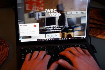 La discrète mise en ligne de «Avec vous», site de campagne de Macron