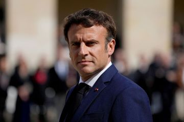 La France va «renforcer» l'envoi de matériel militaire et d'aide humanitaire à l'Ukraine, annonce Macron