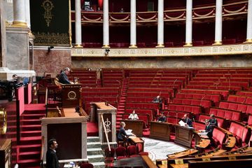 La semaine prochaine, 75 députés pourront revenir siéger à l'Assemblée