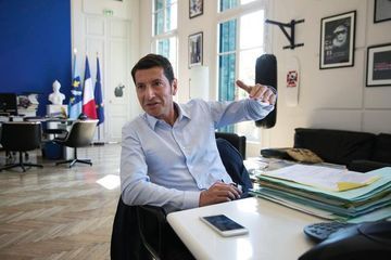 Le maire LR de Cannes David Lisnard lance son parti Nouvelle énergie