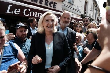 Législatives : Le Pen juge «complètement inappropriée» l'intervention de Macron sur le tarmac