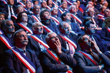 Les maires ne veulent plus jouer les parrains
