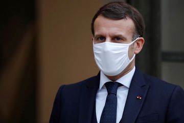 Macron souhaite un reconfinement moins dur pour les jeunes
