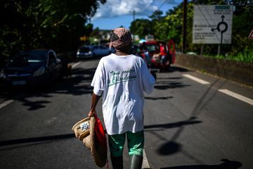 Martinique et Guadeloupe : le chlordécone, un poison politique
