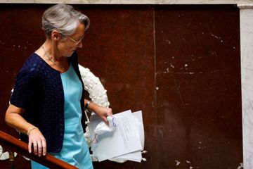Motion de censure : devant une Assemblée nationale agité, Elisabeth Borne dénonce un «procès d'intention»