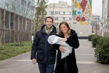 Olivia Grégoire, un bébé et deux campagnes