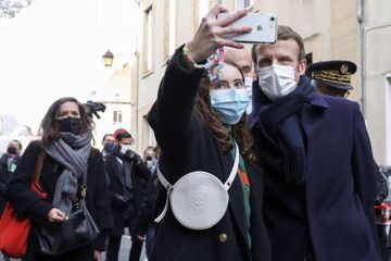 Pas de ministre sur la photo du président