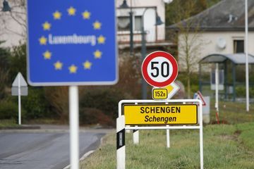 Pas de quarantaine imposée aux citoyens de l'espace Schengen, précise l'Elysée