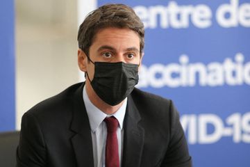 Pass sanitaire : le gouvernement prévoit une 