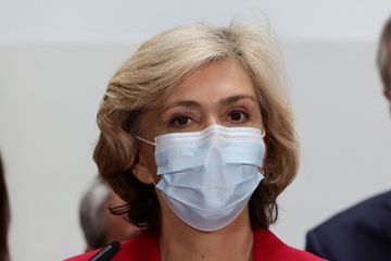 Pécresse dénonce la campagne de Macron aux frais de l'Etat et l'exhorte à se déclarer candidat