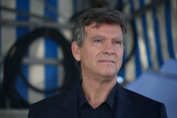 Pour Arnaud Montebourg, la gestion de la crise sanitaire par l'Etat a été 