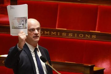 Pour Blanquer, la rentrée de tous les dangers