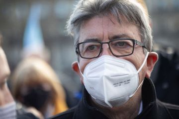 Pour Mélenchon, les carnavaliers de Marseille 