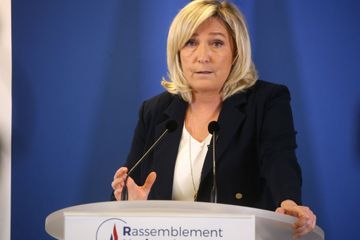 Présidentielle 2022 : Elue, Marine Le Pen réservera ses premières décisions à l'immigration