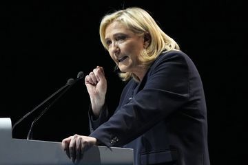 Présidentielle : A Reims, Marine Le Pen revient sur «les épreuves» de sa vie