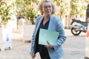 Saisonniers touchés par la crise : Pénicaud plaide pour 
