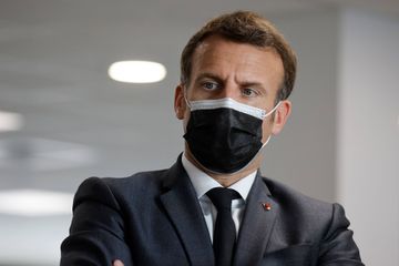 Sondage Ifop: avis de gros temps pour Macron et Castex
