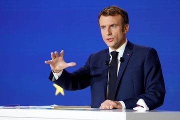 Sondage Ifop: «Emmerder les non-vaccinés», des dégâts politiques limités pour Macron