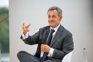 Sur la Russie, Nicolas Sarkozy partage la ligne Macron