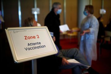 100 millions de vaccinés aux Etats-Unis, confinement en France... le point sur le coronavirus