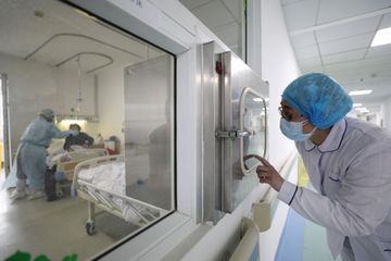 Coronavirus : la France annonce le premier décès d'un patient hors d'Asie