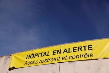 Covid-19: Santé publique France confirme la dégradation sanitaire avec des variants désormais majoritaires