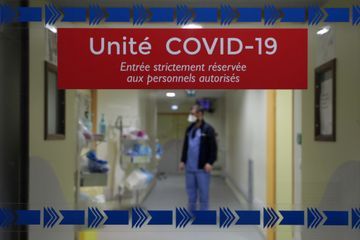Covid-19 : un premier cas de réinfection grave par le variant sud-africain décrit en France