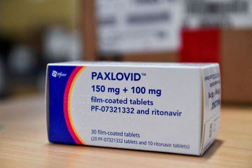 Covid : l'OMS «recommande fortement» l'antiviral de Pfizer pour les patients à risques