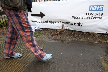 Hospitalisations stables en France, doutes sur le vaccin AstraZeneca... le point sur le coronavirus