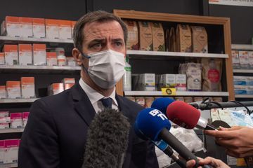 L'inquiétude d'Olivier Véran, des manifestations à Barcelone... le point sur le coronavirus
