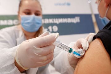 Le Canada veut donner des vaccins, Merkel inquiète de la hausse des cas... le point sur le coronavirus