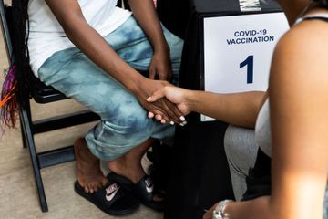 Lente décrue en France, nouvelles mesures américaines... le point sur le coronavirus